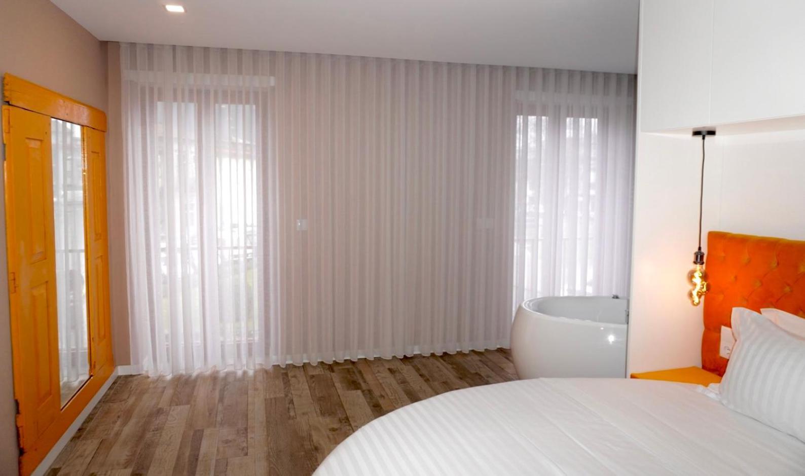 Lux'Otel City Lodge Barcelos Ngoại thất bức ảnh